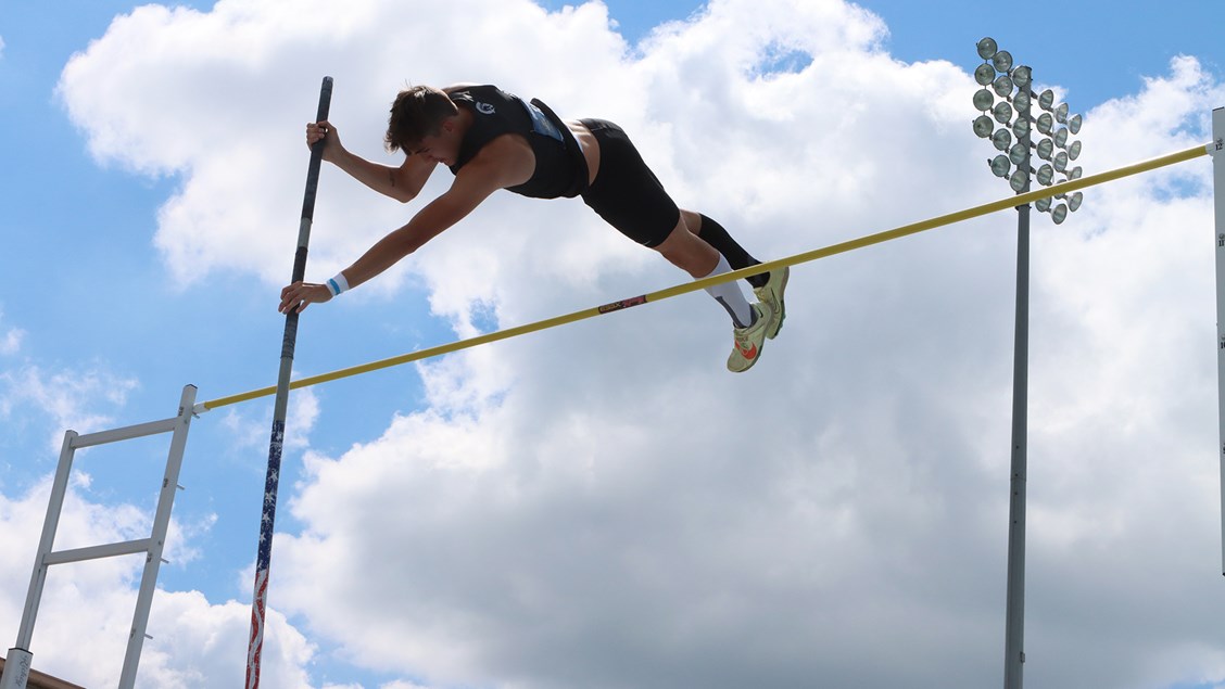 EIU Men, SEMO Women Lead After Day Two of 2024 OVC Outdoor Track and Field Championships