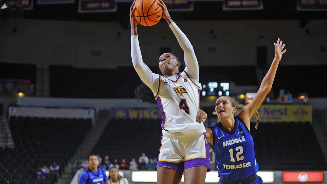 Women's Basketball Recaps - November 11