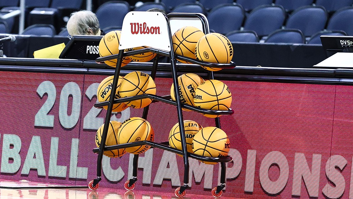 Blue Ribbon Yearbook Releases 2025-26 OVC Men's Basketball Predictions